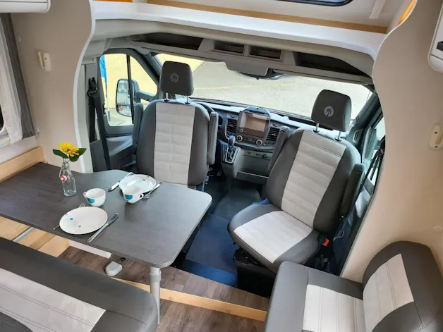 Ford Transit Sunlight T690L Adventure / Automatik