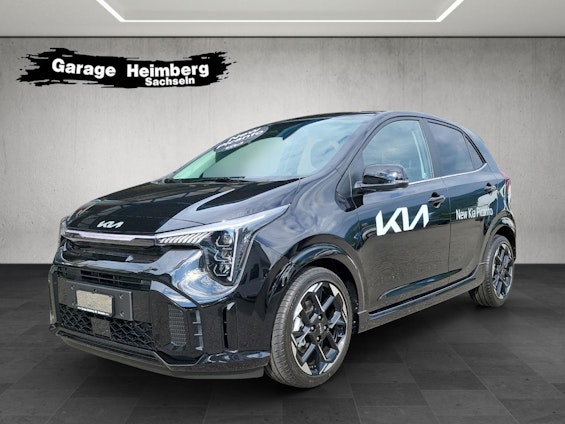 First vehicle image