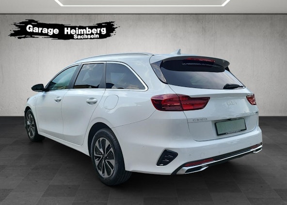 Vehicle image 2 Vehicle image 2