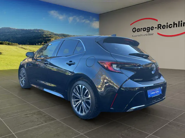 Toyota Corolla 1.8 HSD Trend