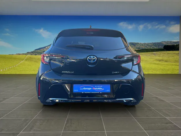 Toyota Corolla 1.8 HSD Trend
