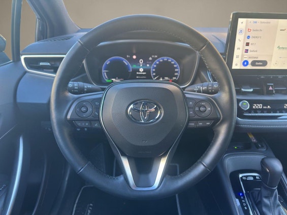 Vehicle image 10 Vehicle image 10