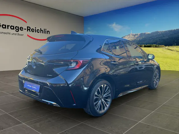 Toyota Corolla 1.8 HSD Trend