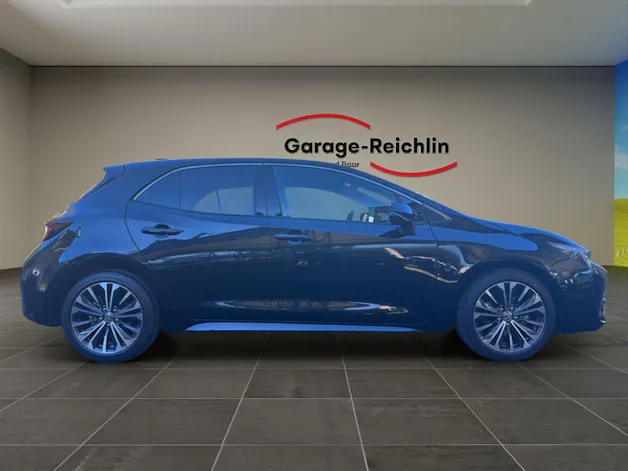 Toyota Corolla 1.8 HSD Trend