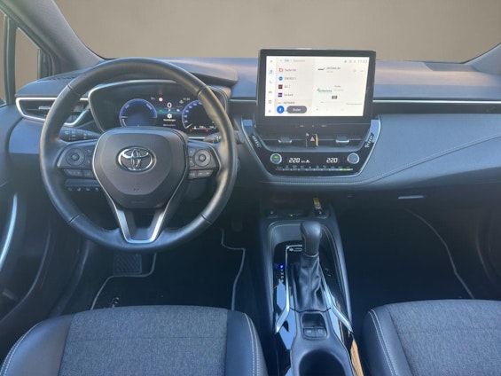 Vehicle image 9 Vehicle image 9