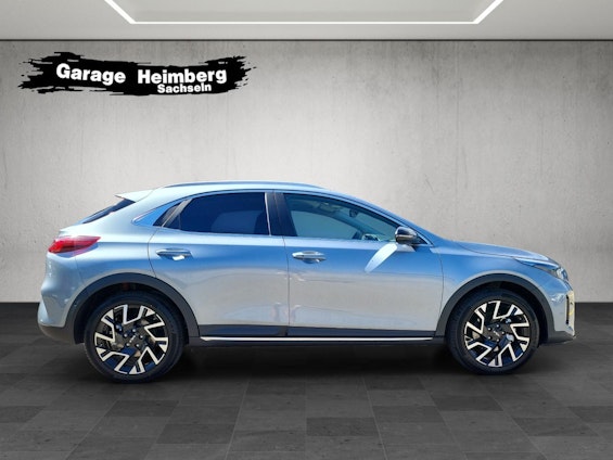 Vehicle image 5 Vehicle image 5