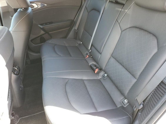 Vehicle image 9 Vehicle image 9