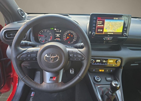 Vehicle image 9 Vehicle image 9