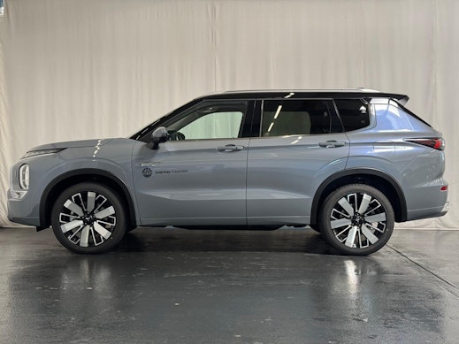 MITSUBISHI Outlander 2.4 PHEV Instyle 4x4 3
