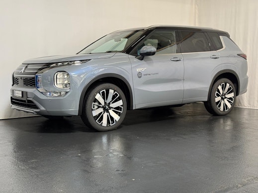 MITSUBISHI Outlander 2.4 PHEV Instyle 4x4 1