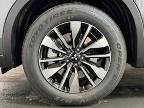 Vehicle image MITSUBISHI Outlander 2.4 PHEV Inform 4x4