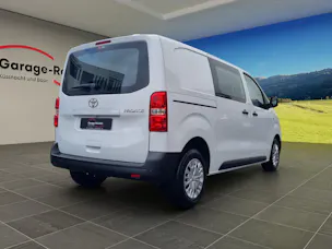 Toyota PROACE Van L2 2.0 D Advanced