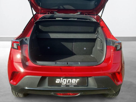 Vehicle image 6 Vehicle image 6