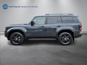 Vehicle image TOYOTA Land Cruiser 2.8 D Invincible