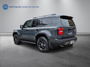 Vehicle image TOYOTA Land Cruiser 2.8 D Invincible