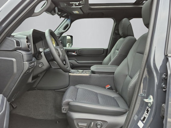 Vehicle image 2 Vehicle image 2