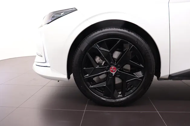 DS Automobiles 4 1.2 PureTech Ligne Noire
