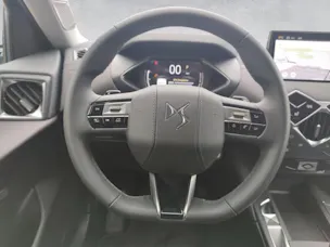 DS Automobiles 3 1.2 Hybrid Antoine de Saint Exupéry