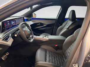Peugeot 5008 1.2 Hybrid GT