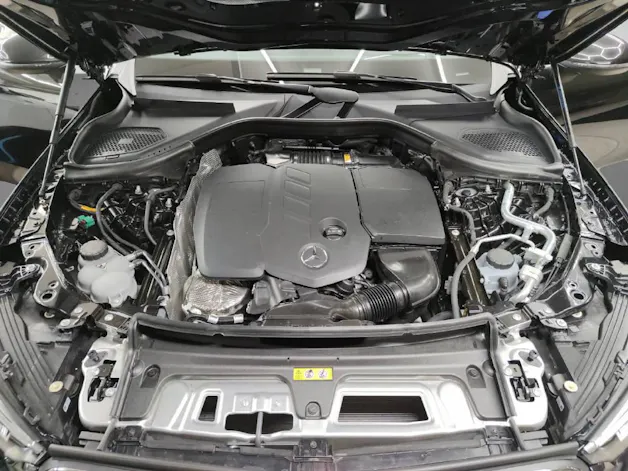 MERCEDES-BENZ GLC 300 de Avantgarde Line 4Matic