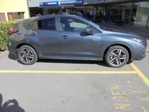 Subaru Impreza 2.0i e-Boxer Luxury