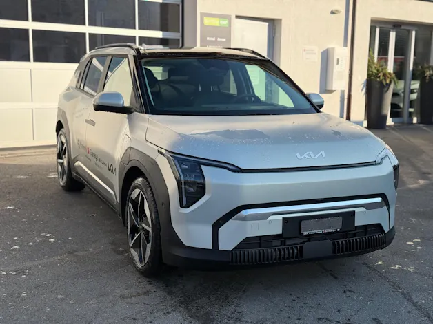 Kia EV3 81 kWh Earth+