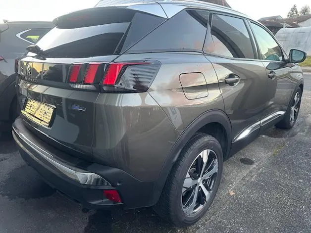 Peugeot 3008 1.2 PureTech Allure