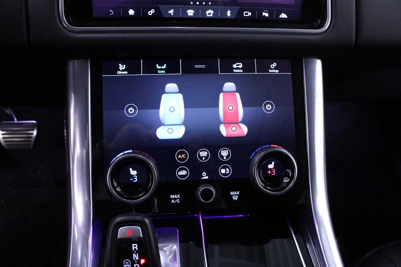 Vehicle image LAND ROVER RANGE ROVER SPORT