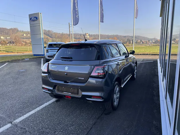 Suzuki Swift 1.2 Privilege Hybrid 4x4