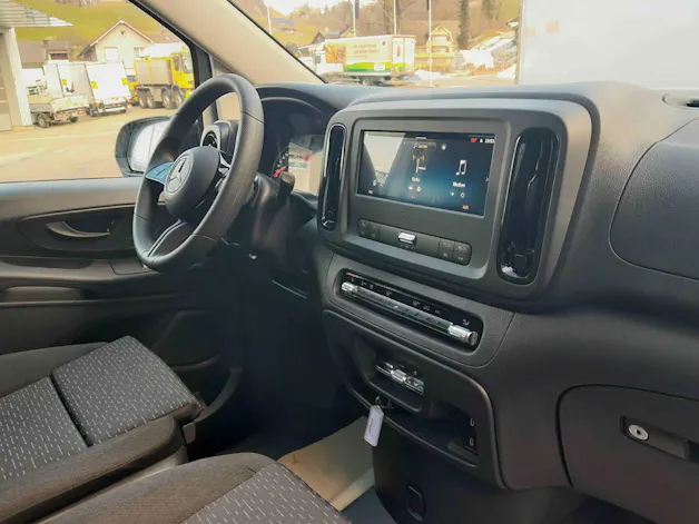 Mercedes-Benz Vito 114 CDI KA PRO L 4x4