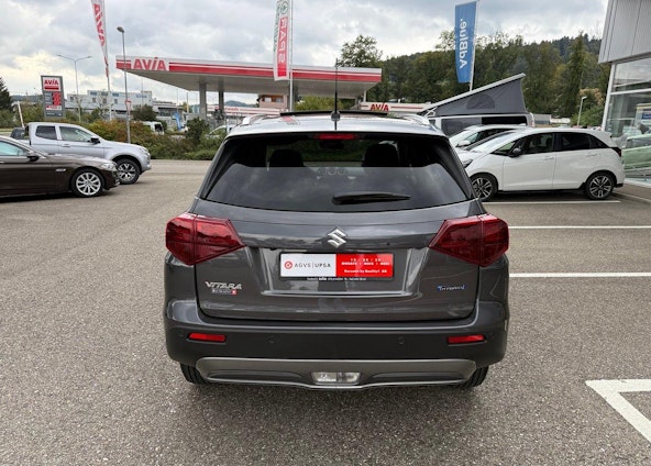 Vehicle image 5 Vehicle image 5