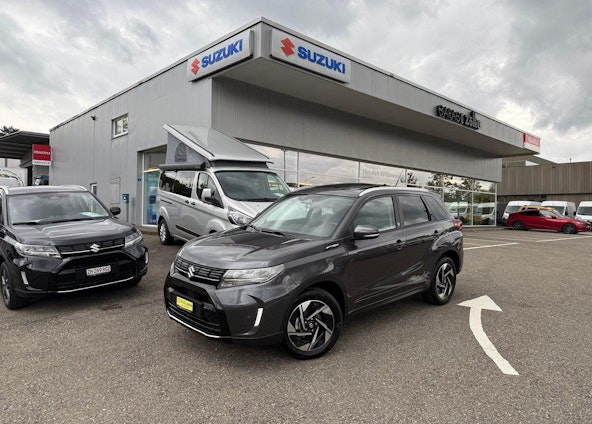 First vehicle image First vehicle image