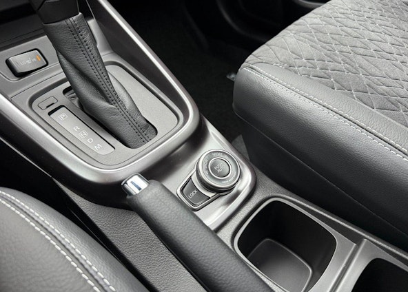 Vehicle image 16 Vehicle image 16