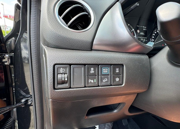 Vehicle image 19 Vehicle image 19