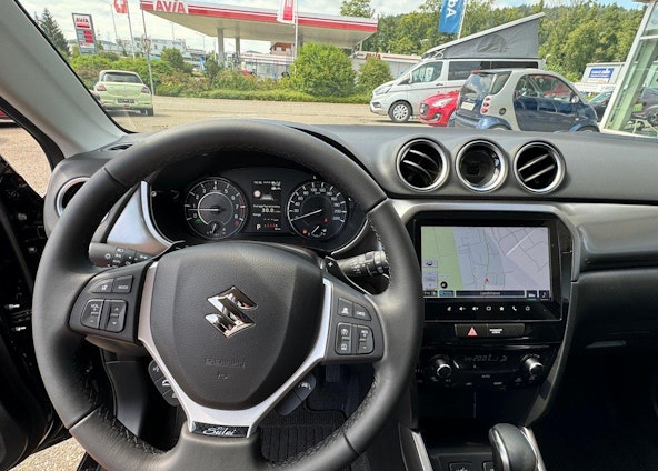 Vehicle image 9 Vehicle image 9