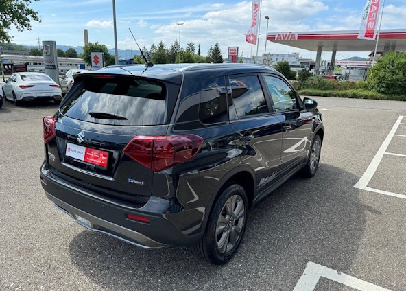 Vehicle image 6 Vehicle image 6