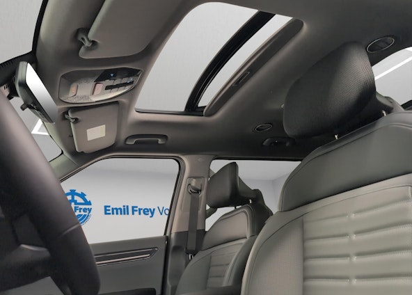 Vehicle image 9 Vehicle image 9