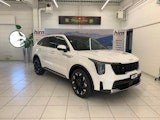 First vehicle image