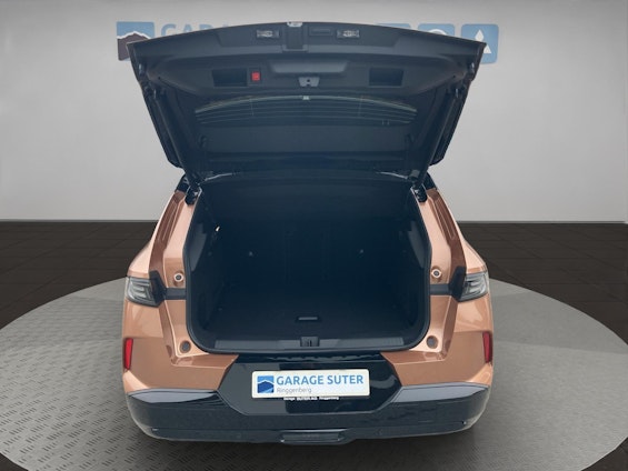 Vehicle image 35 Vehicle image 35