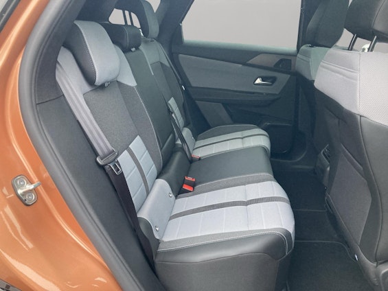 Vehicle image 11 Vehicle image 11