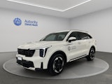 First vehicle image