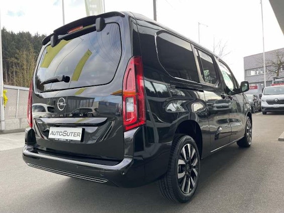 Vehicle image 2 Vehicle image 2