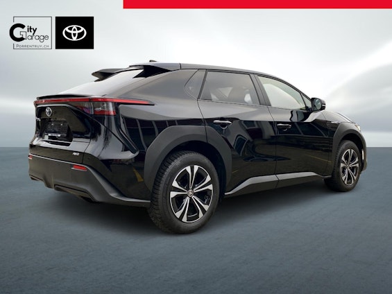 Vehicle image 10 Vehicle image 10