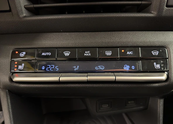 Fahrzeugbild 9 Fahrzeugbild 9