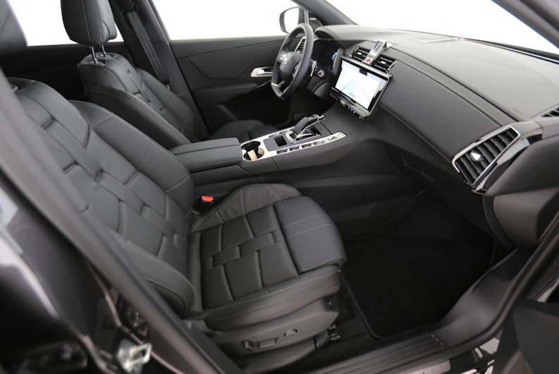 Vehicle image DS AUTOMOBILES DS7