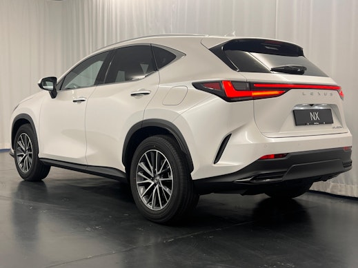LEXUS NX 450h+ Comfort 3