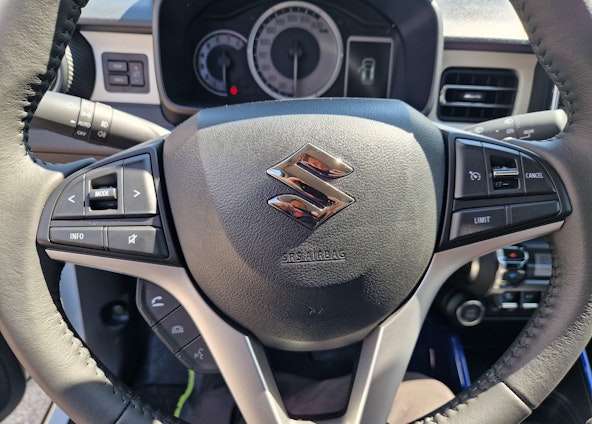 Vehicle image 15 Vehicle image 15