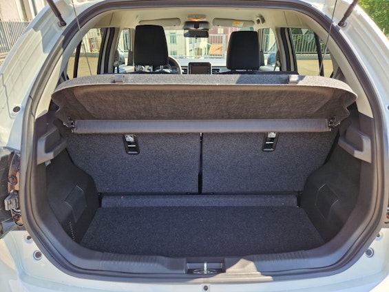 Vehicle image 8 Vehicle image 8