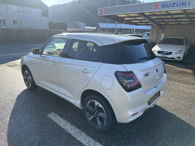 Suzuki Swift 1.2 Compact Top Hybrid 4x4