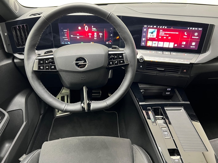 Vehicle image OPEL ASTRA